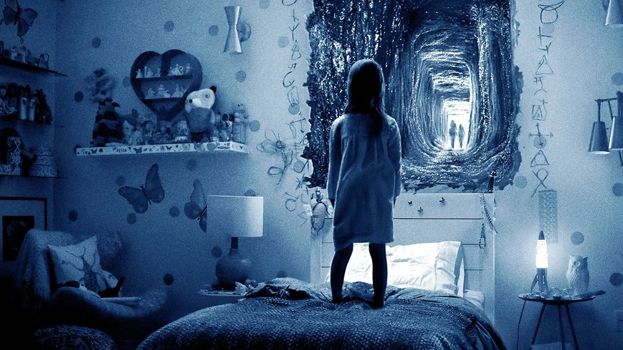 Actividad Paranormal: La dimensión fantasma - Backdrop